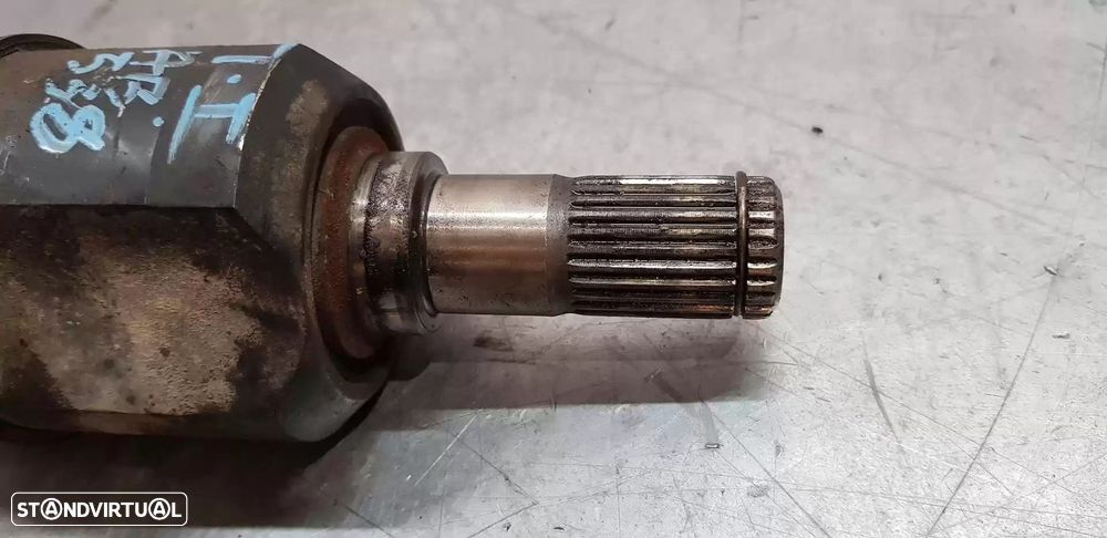 TRANSMISSÃO TRASEIRA ESQUERDA KIA SPORTAGE 2005 -496001F010 - 2