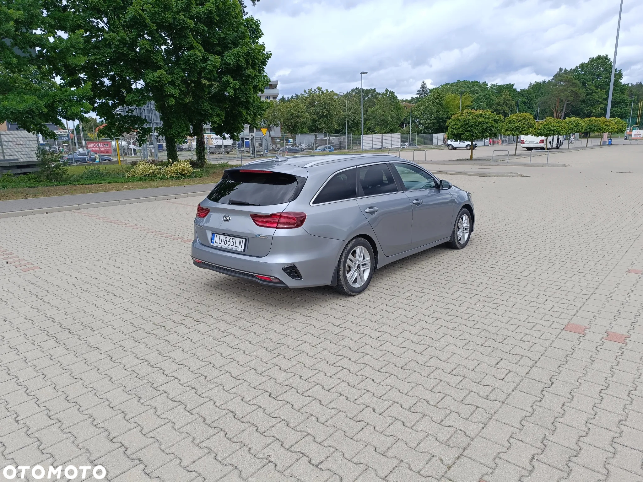 Kia Ceed - 7