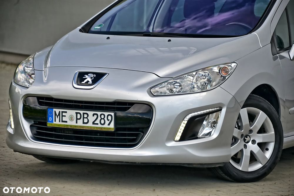 Peugeot 308 HDi FAP 110 Premium - 13