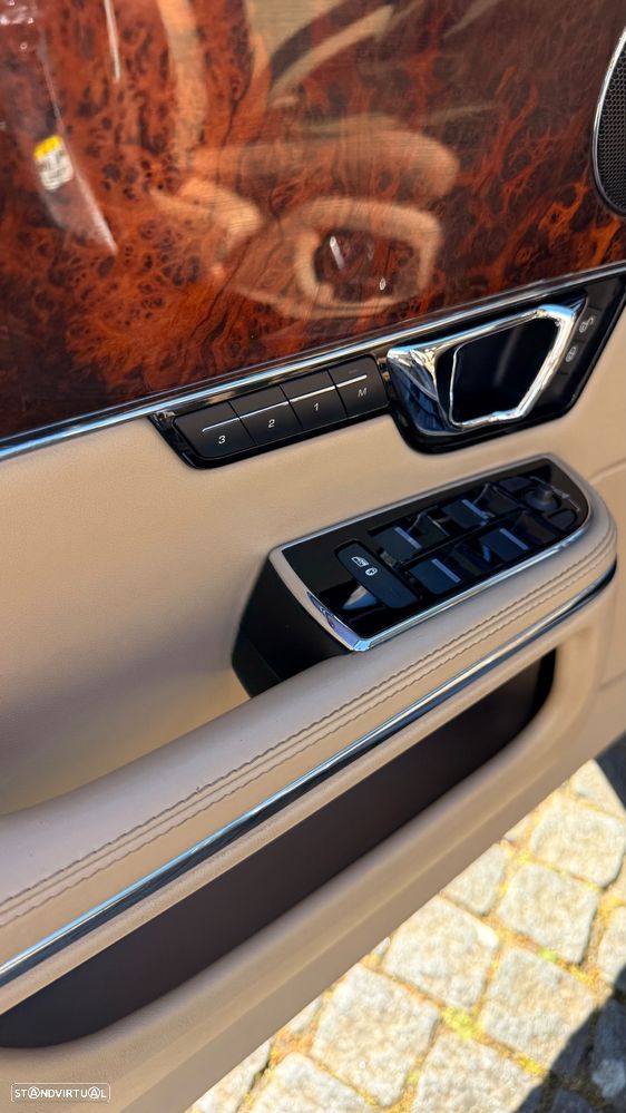 Jaguar XJ 3.0 D V6 LWB Premium Luxury - 7