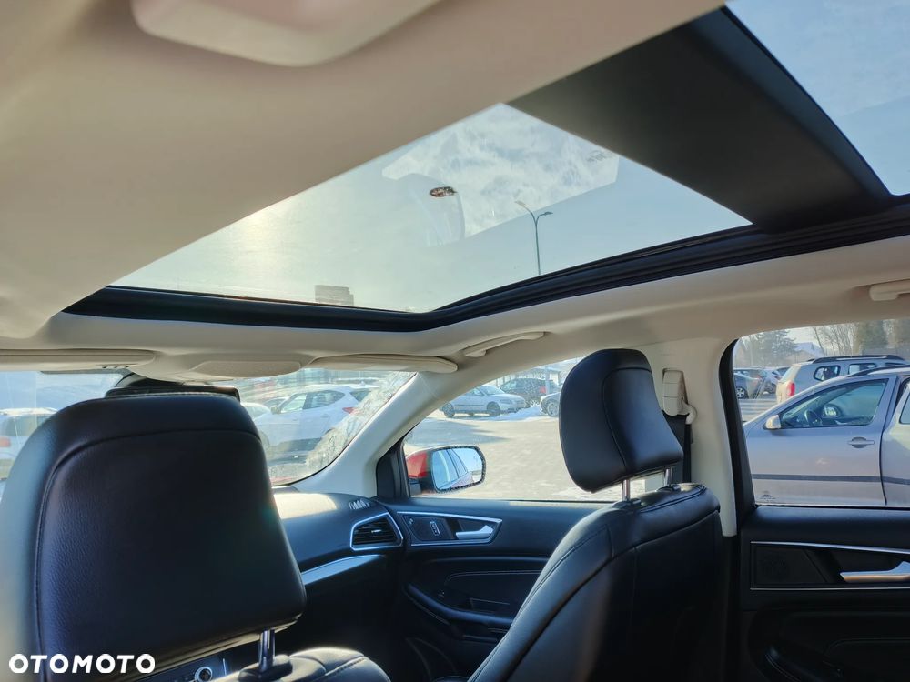 Ford Edge 2.0 EcoBlue Twin-Turbo 4WD Titanium - 16