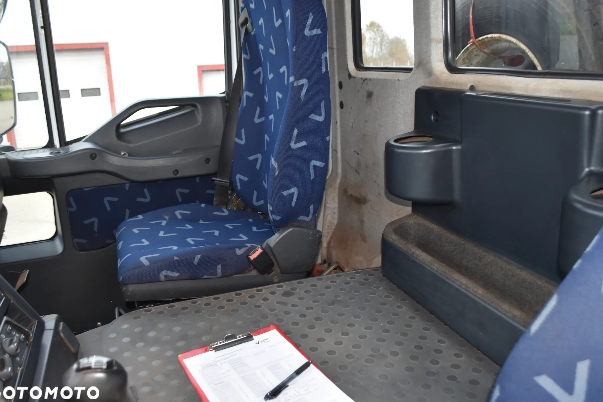 Iveco Trakker - 16