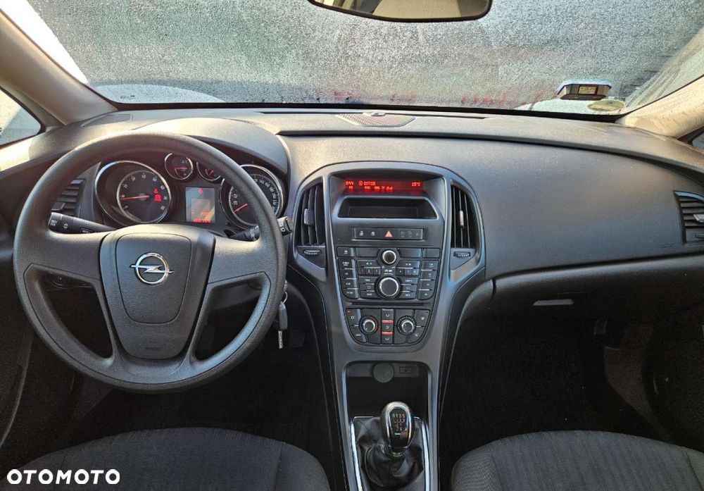 Opel Astra - 8
