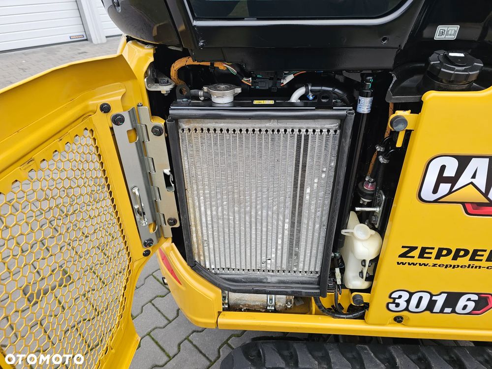 Caterpillar 301.6 05A - 18