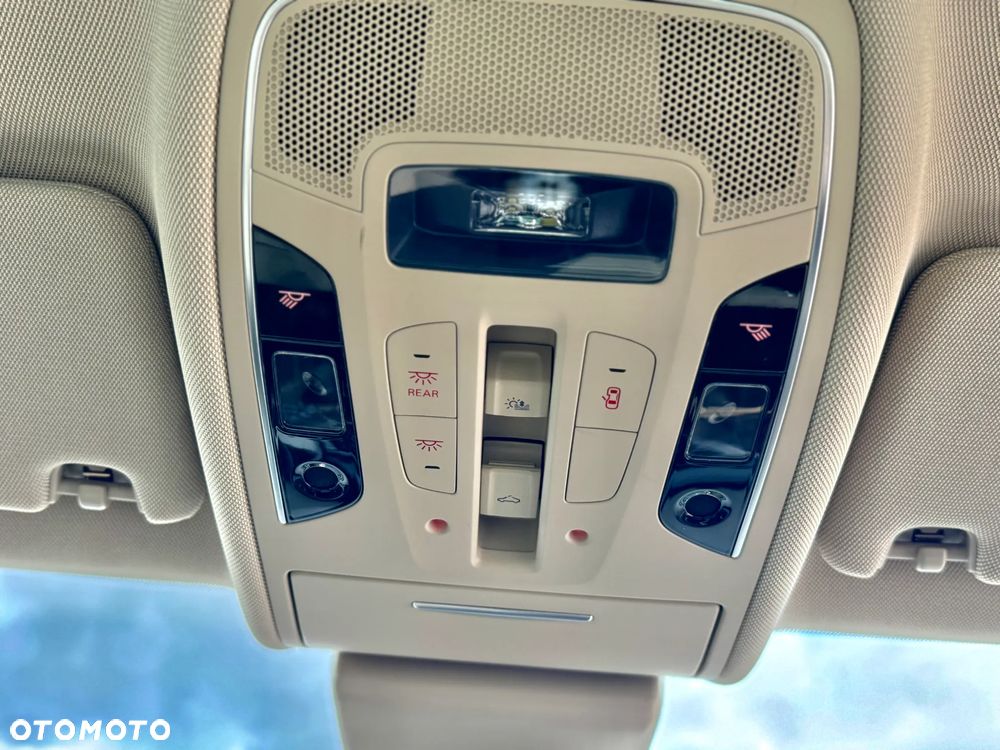 Audi A6 Avant 2.0 TDI Ultra S tronic - 14