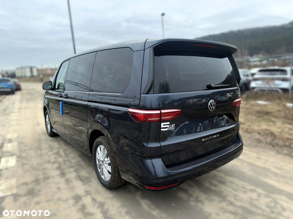 Volkswagen Multivan 2.0 TSI L2 Life DSG - 5