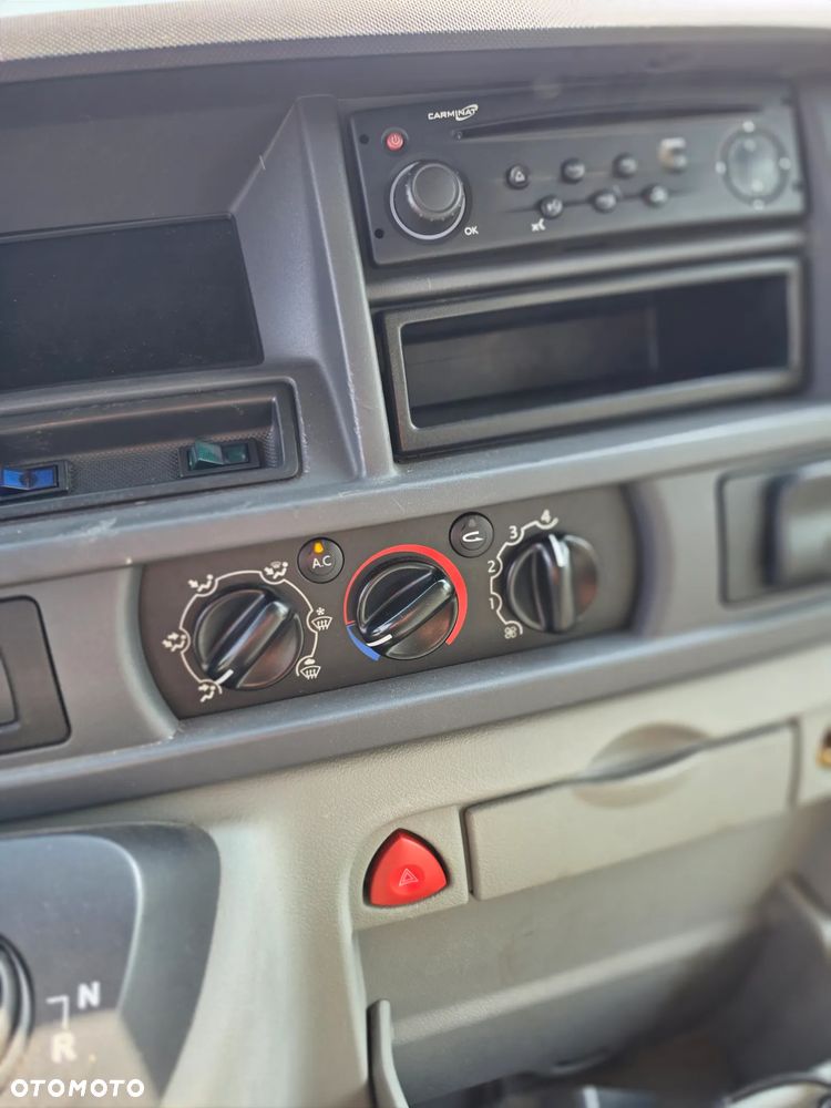 Renault Master - 24