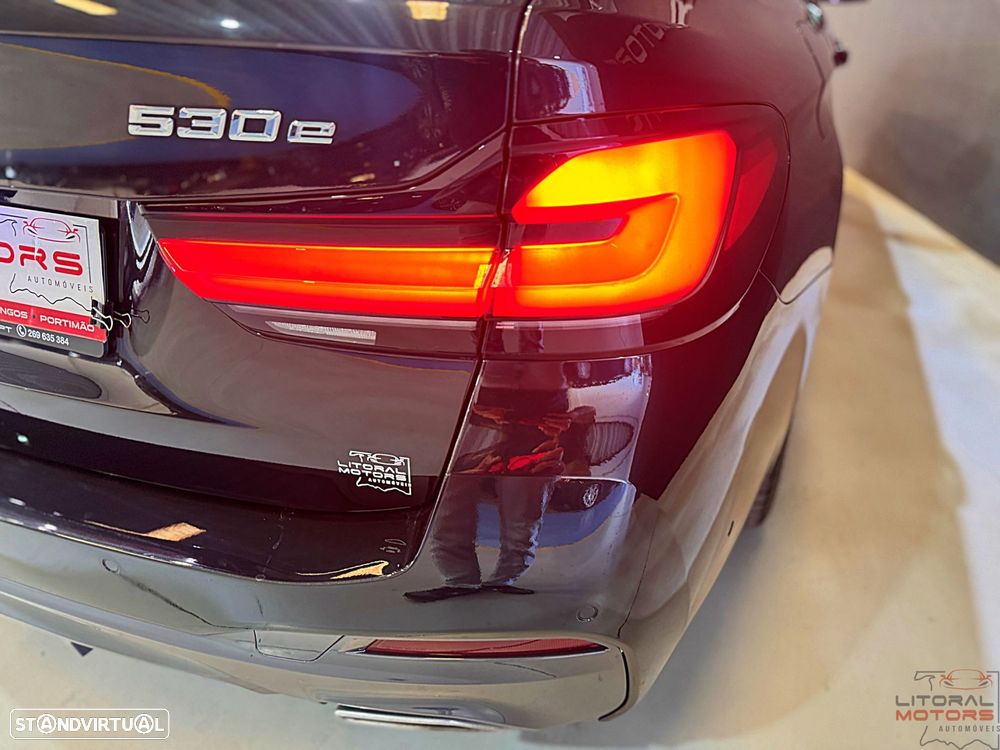 BMW 530 e Pack Desportivo M - 13