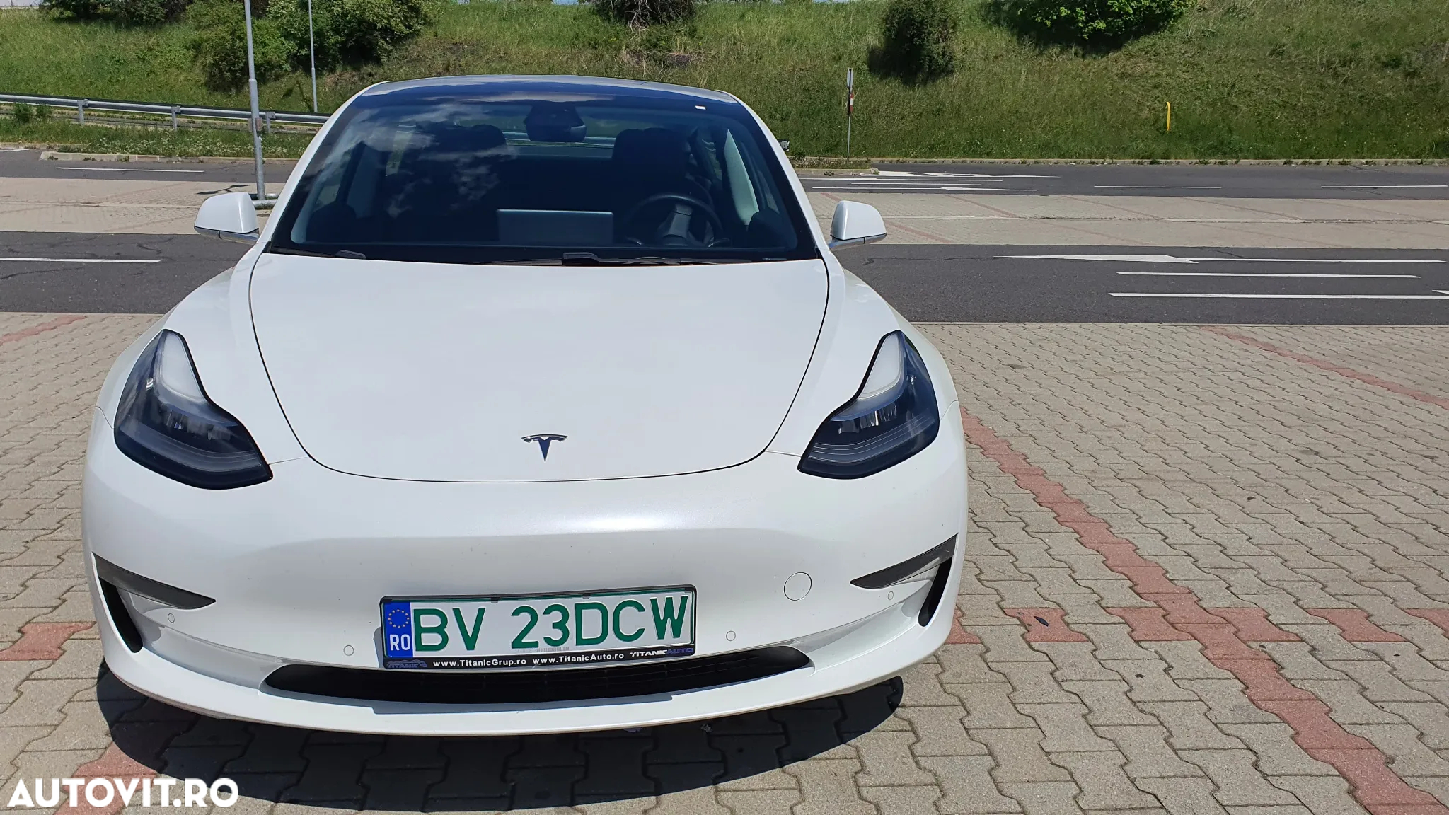 Tesla Model 3 Langstreckenbatterie Allradantrieb Dual Motor - 2