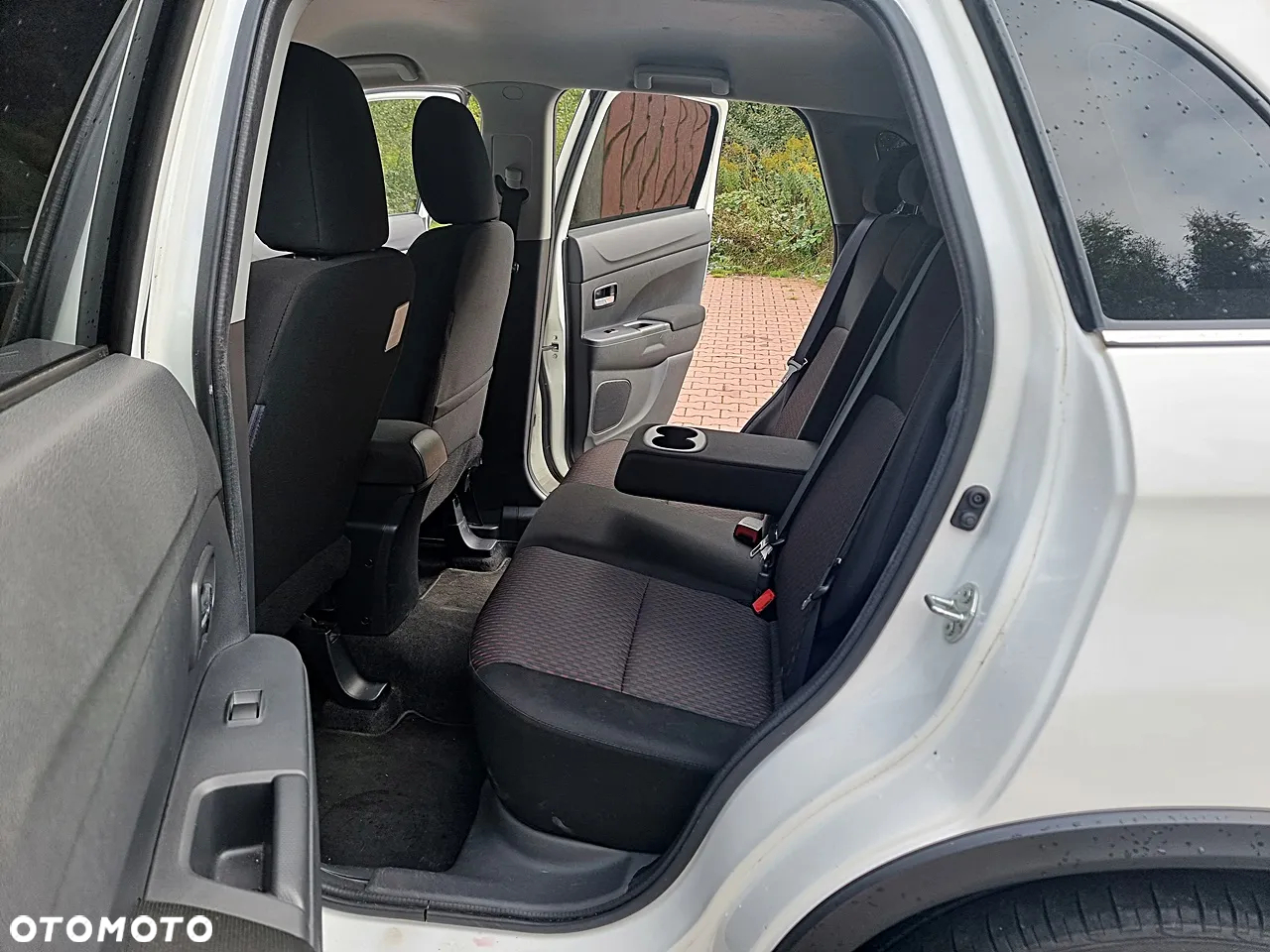 Mitsubishi ASX - 8