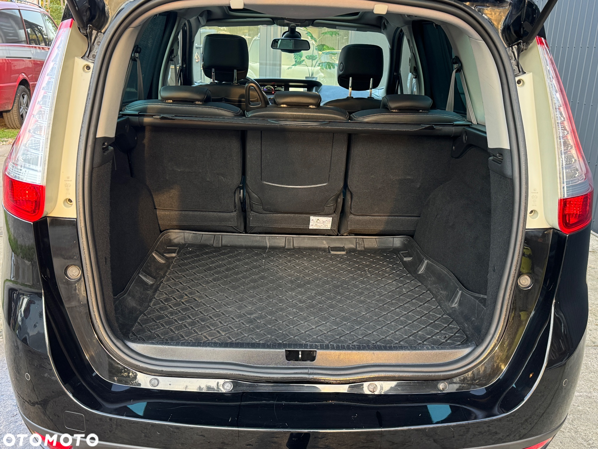Renault Scenic 1.5 dCi Bose EDition EDC - 30