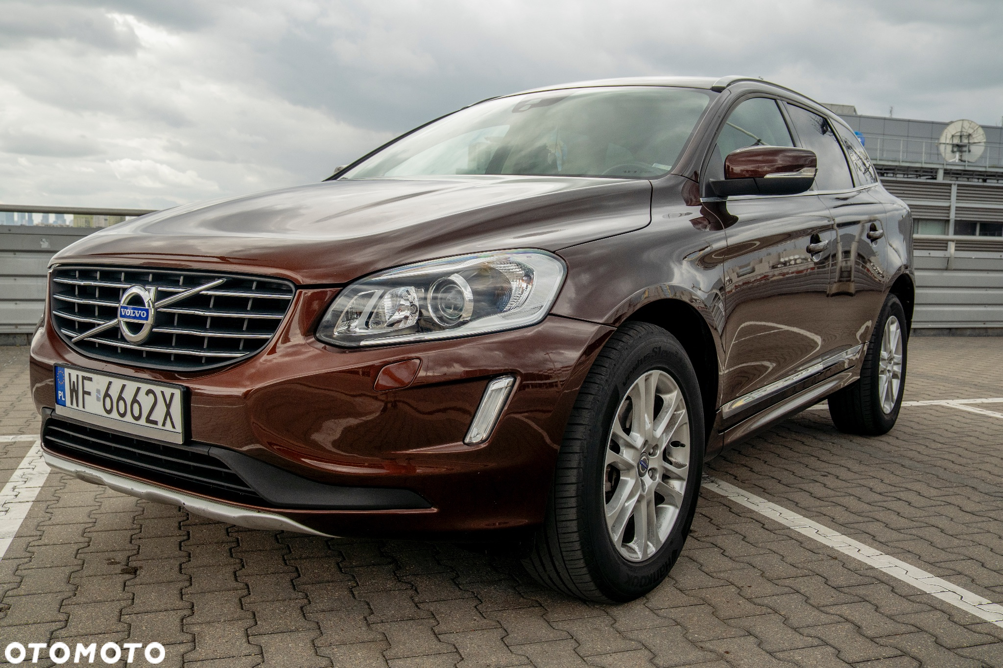 Volvo XC 60 D5 AWD Kinetic - 2