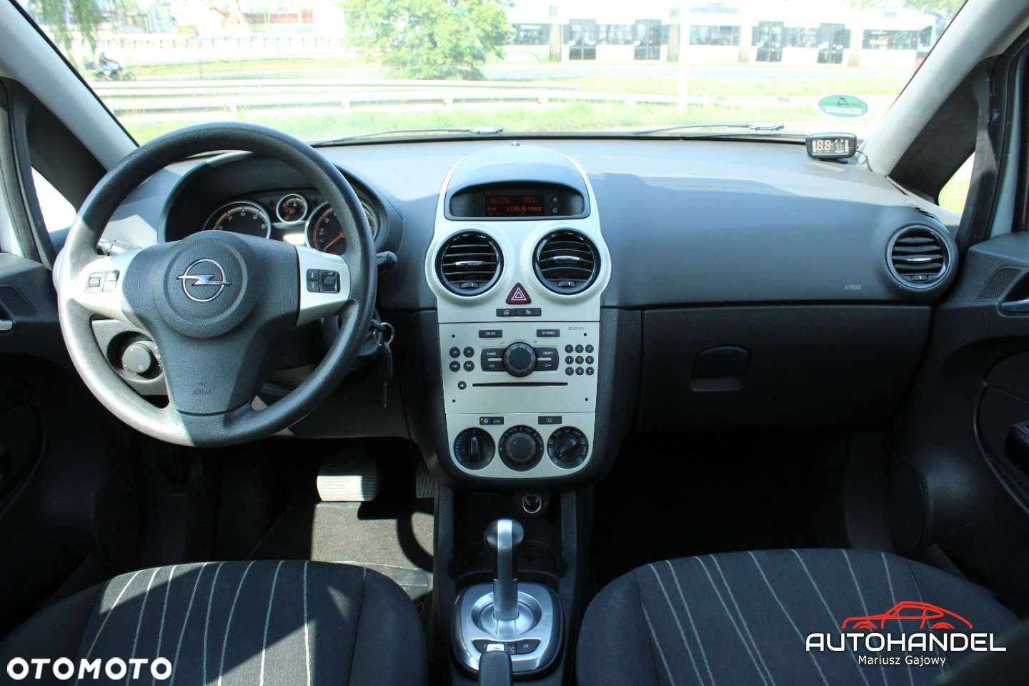 Opel Corsa - 7