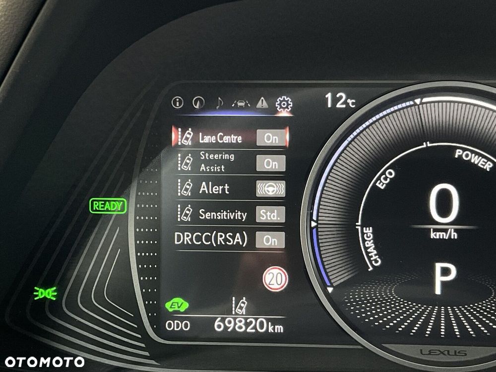 Lexus UX - 32