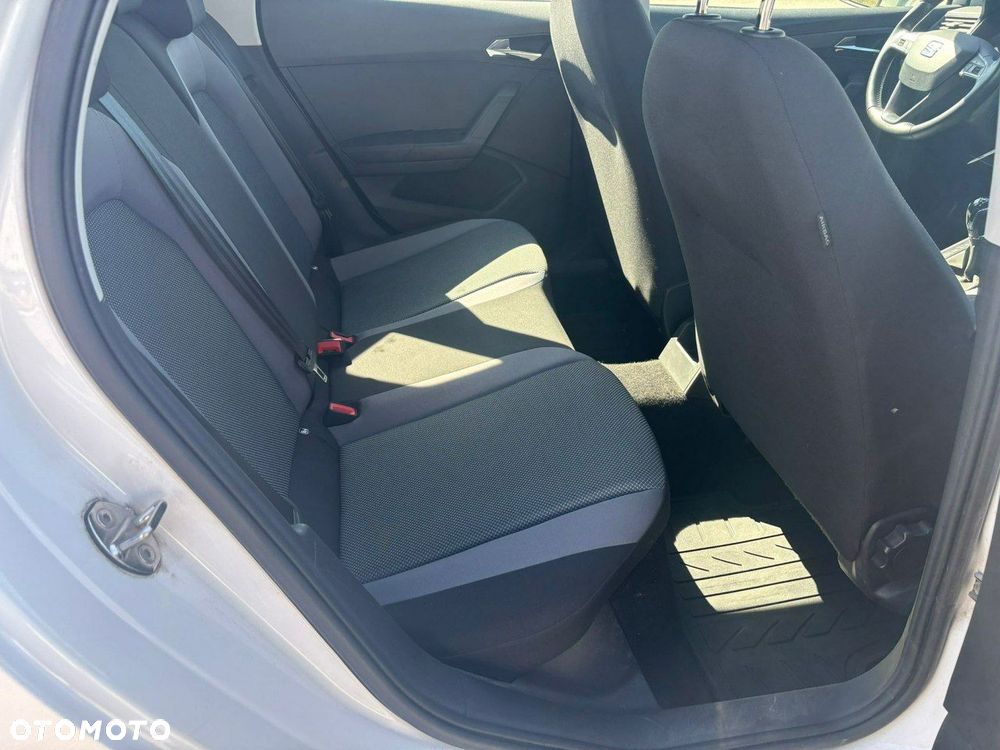 Seat Arona - 17