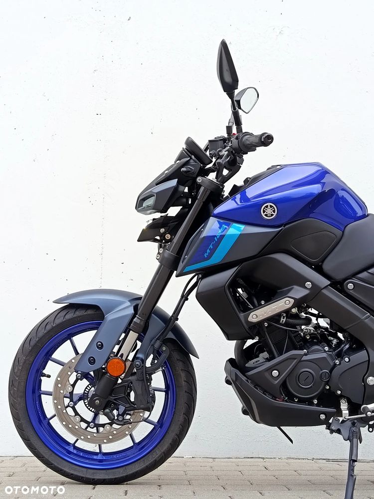 Yamaha MT - 4
