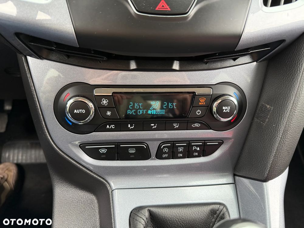Ford Focus SW 1.0 EcoBoost Titanium - 19