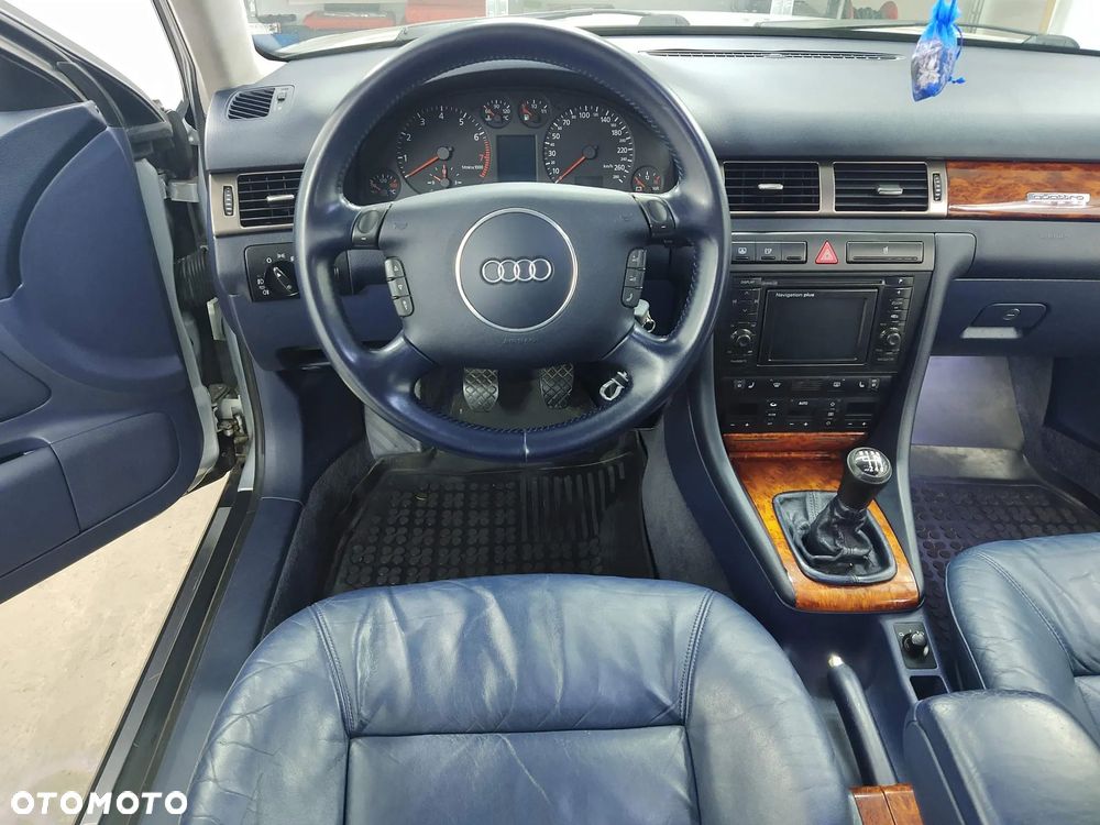 Audi A6 Limousine 2.7T Quattro - 18