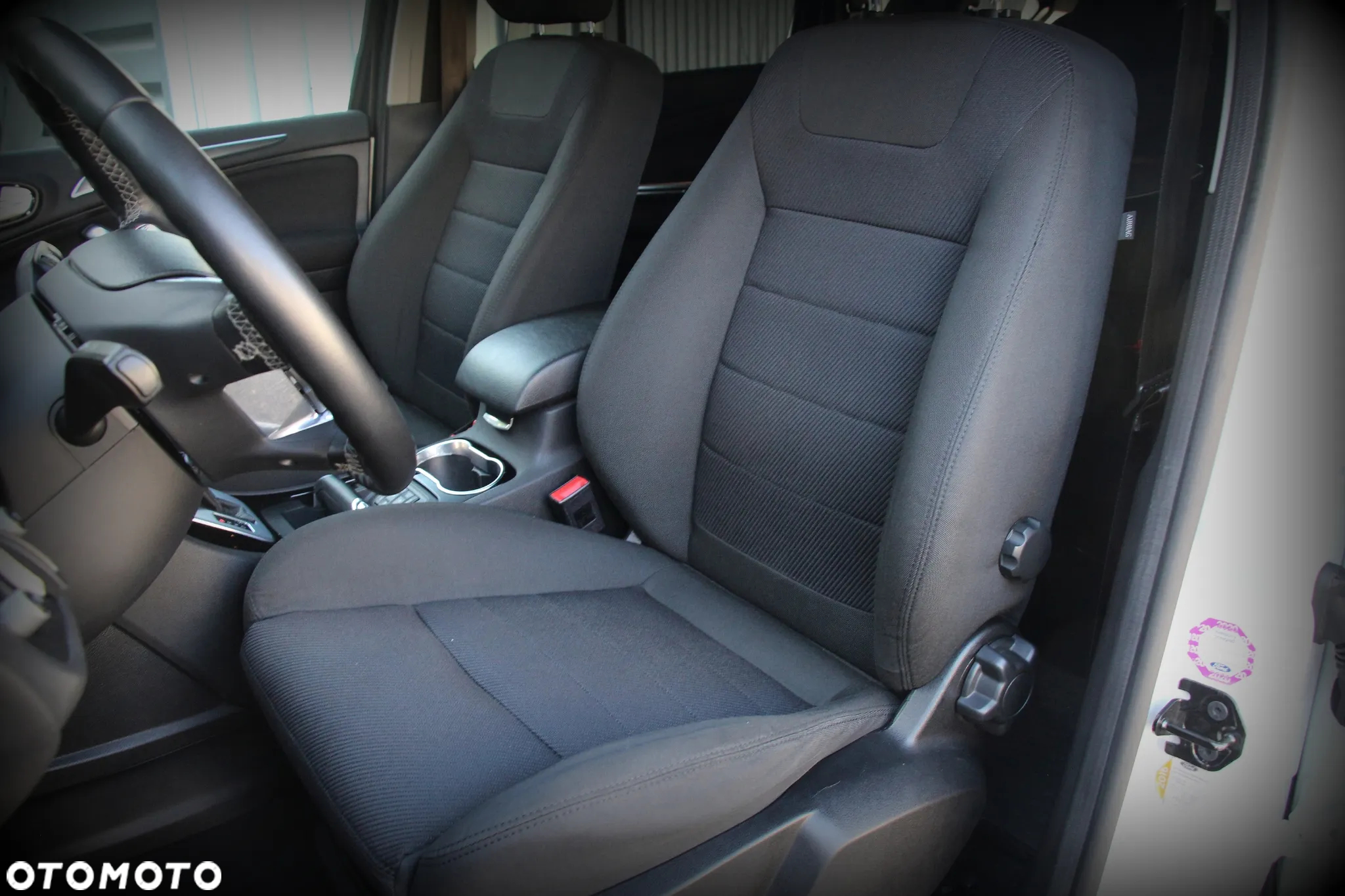 Ford Galaxy 2.0 TDCi Ghia - 13