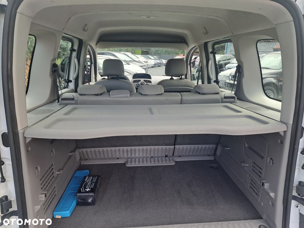 Renault Kangoo 1.6 8V 90 Happy Family - 41