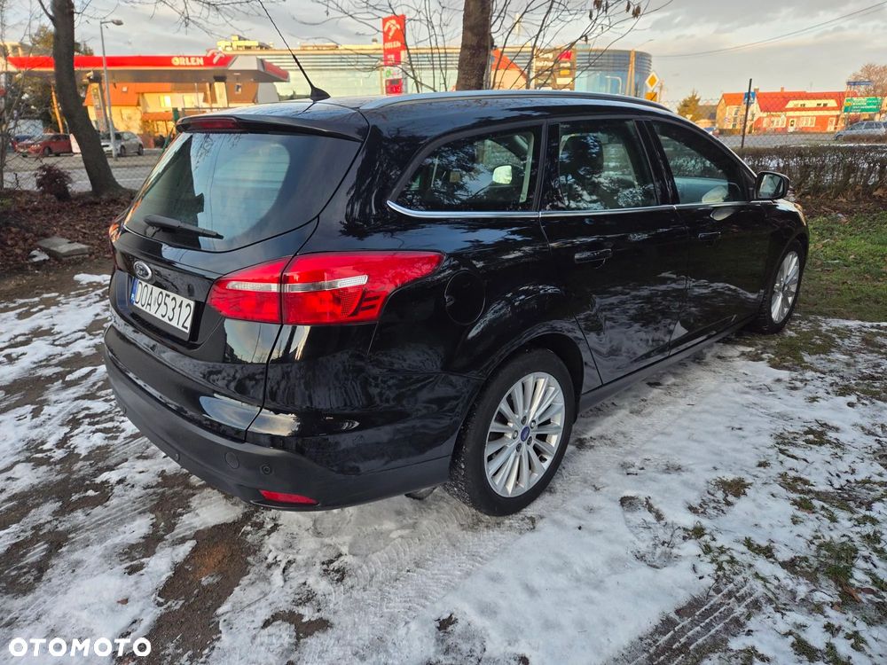 Ford Focus 1.5 TDCi Black Edition - 6