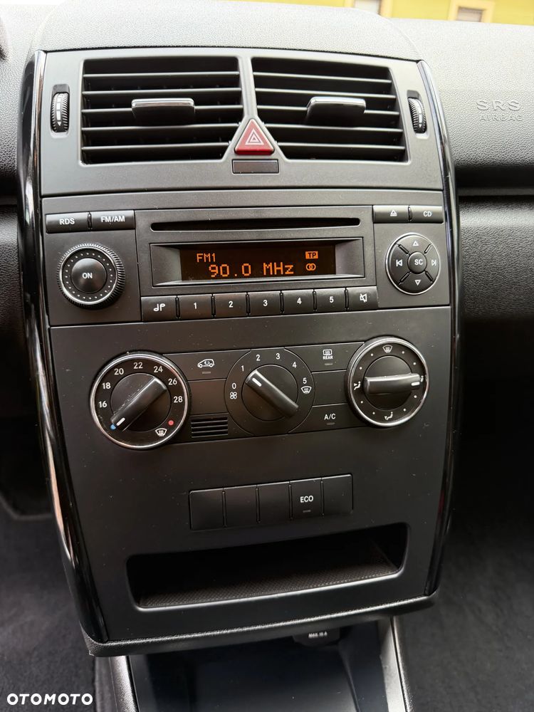 Mercedes-Benz Klasa A 150 Elegance Edition 10 - 8
