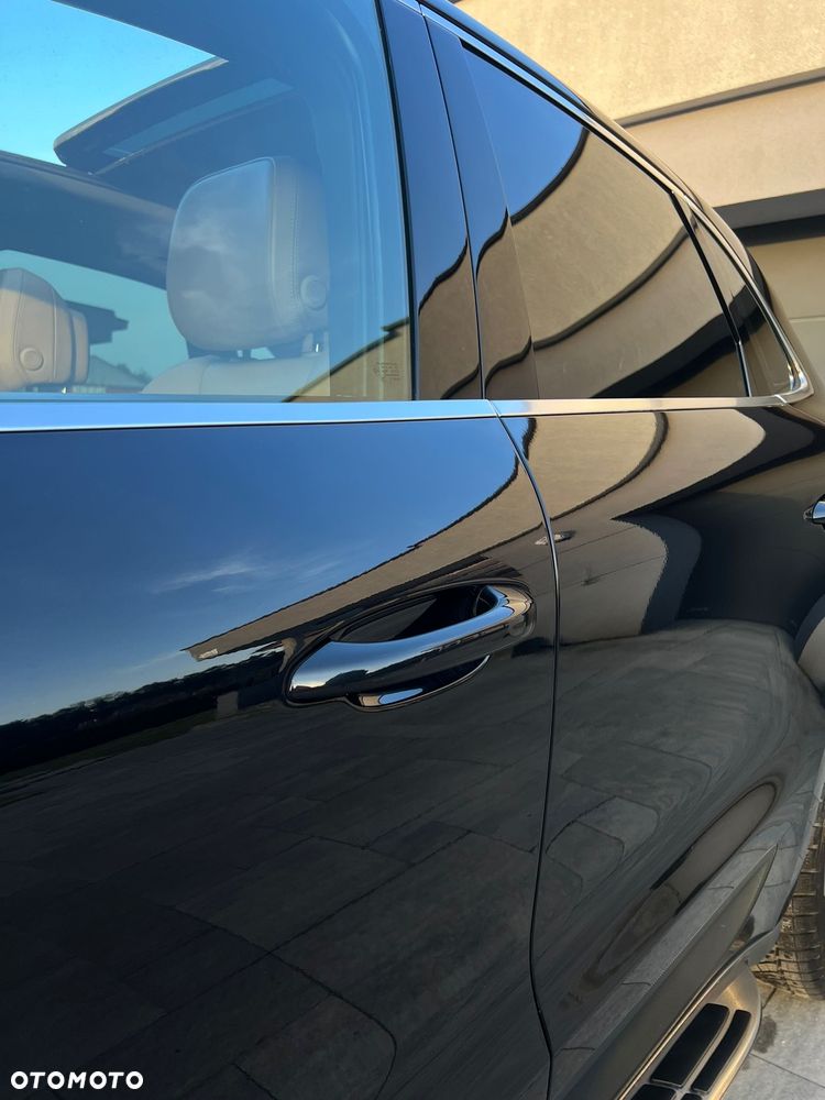 Porsche Macan - 30
