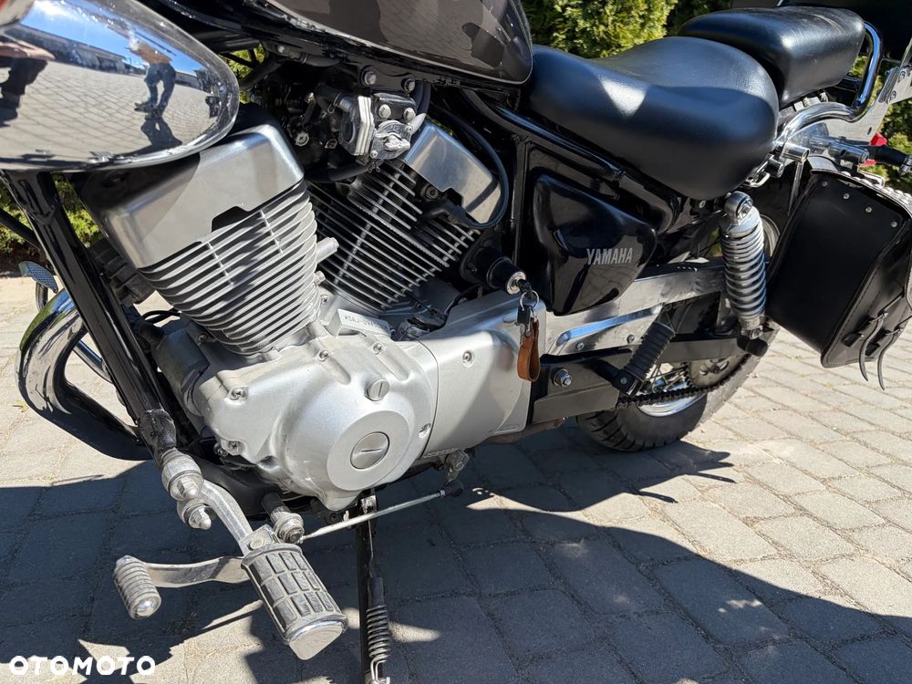 Yamaha XV - 15