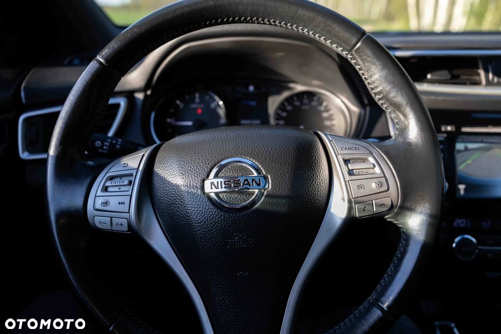 Nissan Qashqai 1.6 DCi ALL-MODE 4x4i TEKNA+ - 29