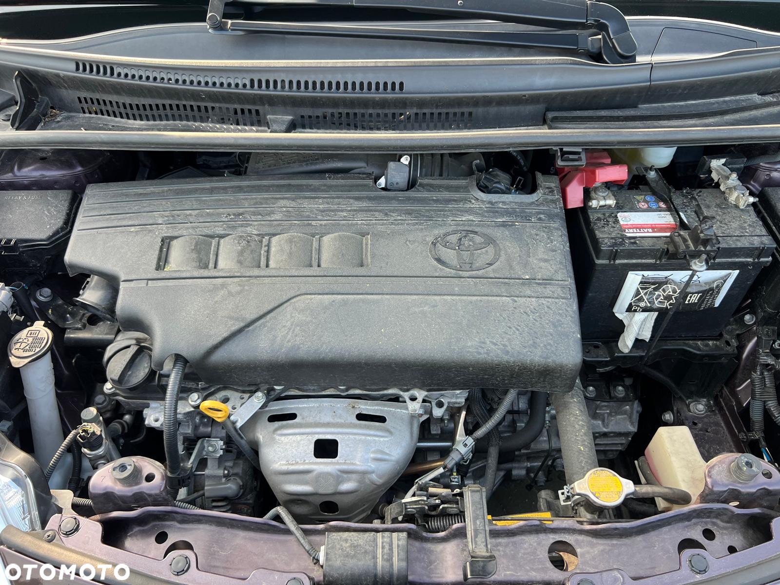 Toyota Verso S 1.33 VVT-i - 28