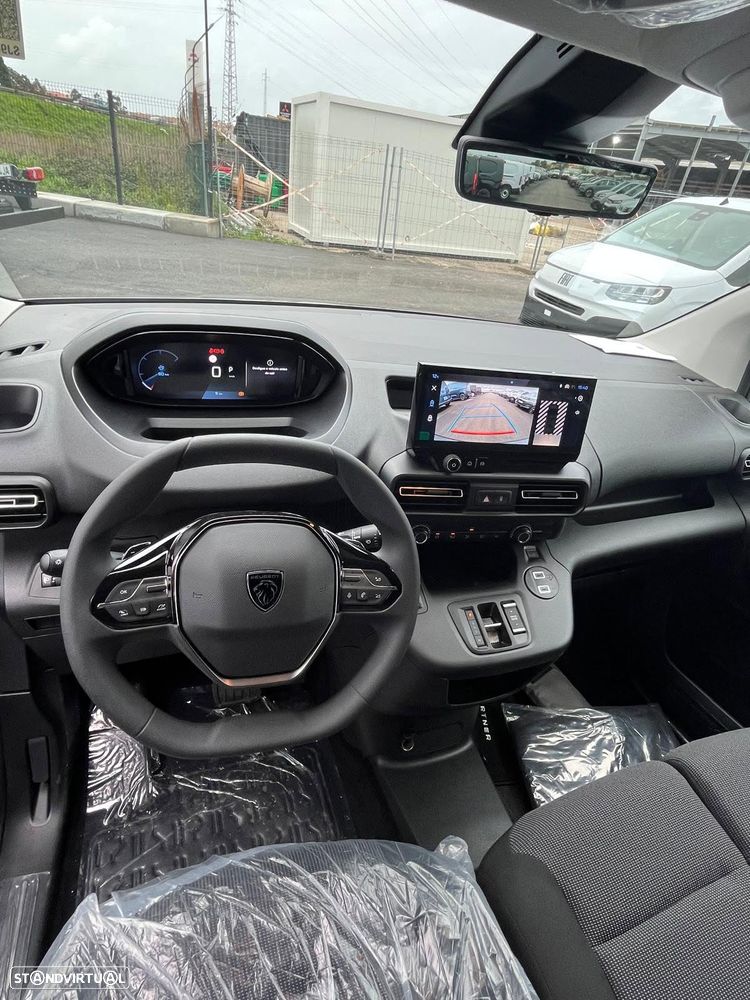 Peugeot Partner XL 1.5 BlueHDi 130cv EAT8 (caixa automática) - 6