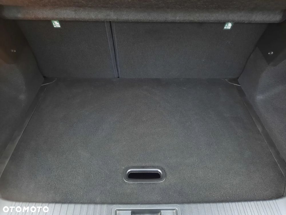 Renault Captur 1.3 TCe Intens EDC - 21