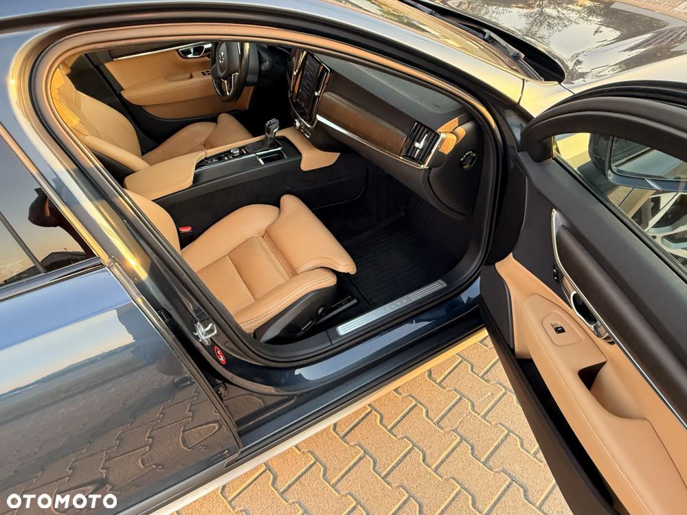 Volvo V90 Cross Country - 6
