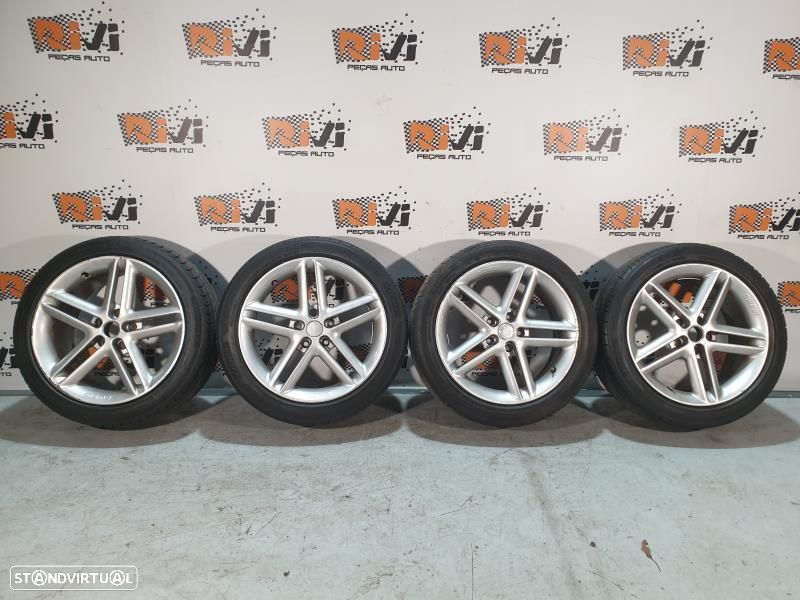 Jantes MOMO 17' - 5 112 - Audi Volkswagen Seat Mercedes - 1