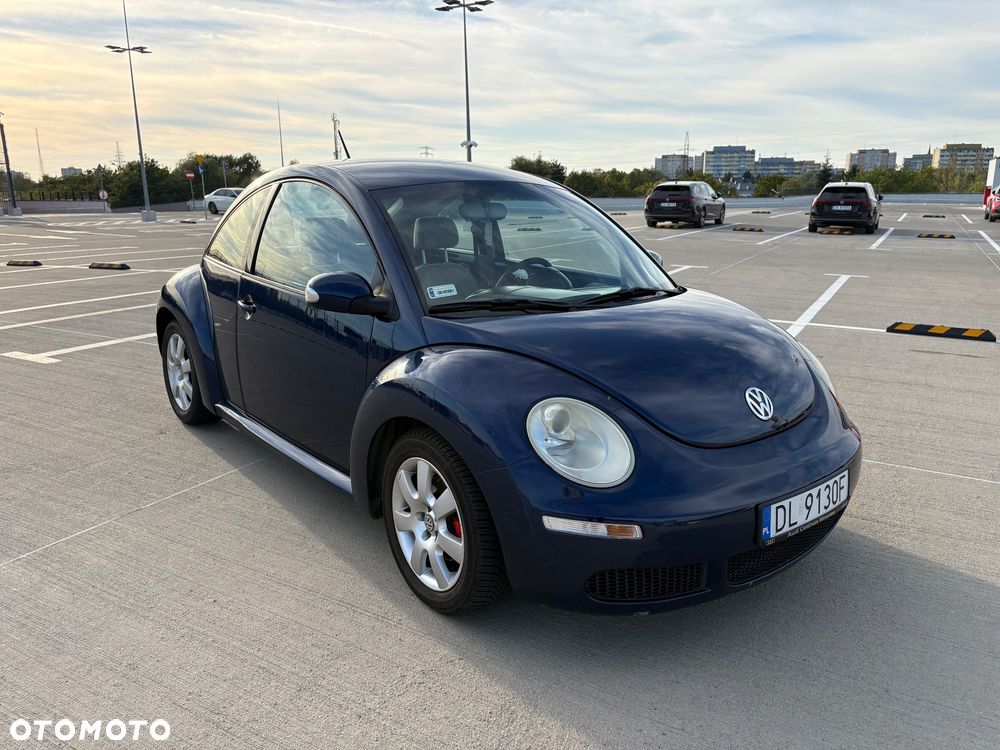 Volkswagen New Beetle 2006 photo 4