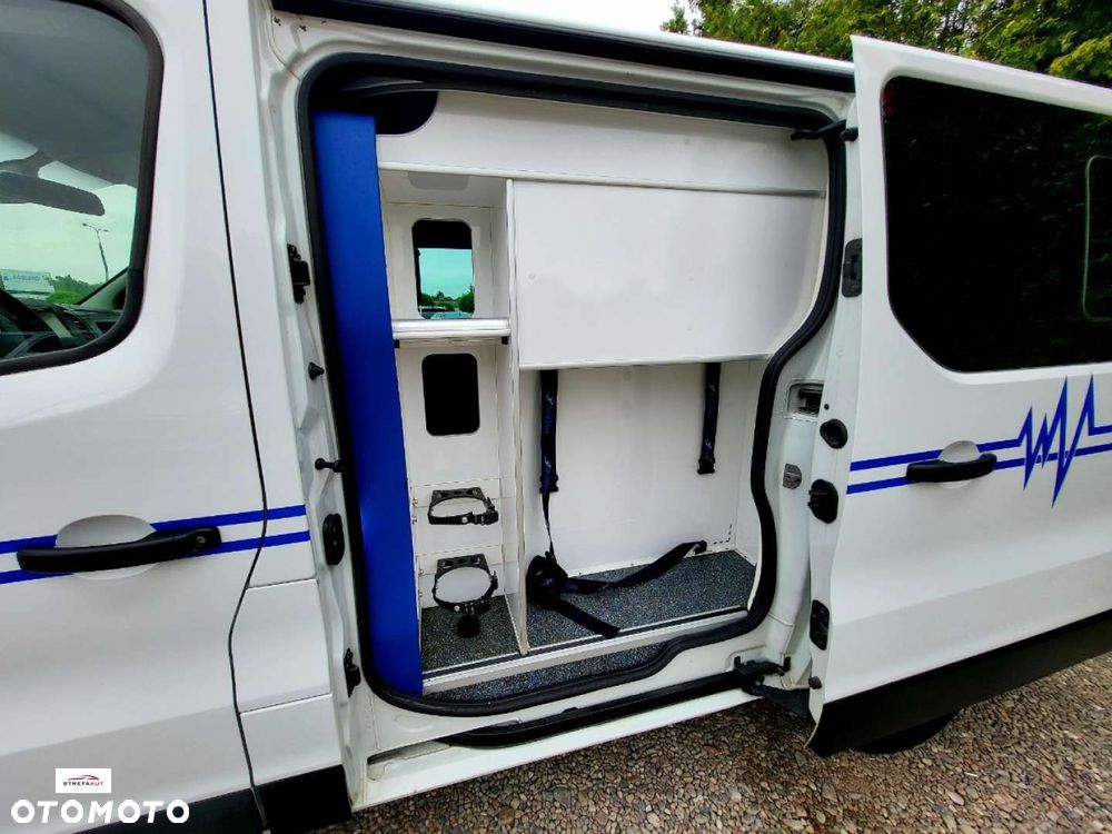 Renault Trafic - 22
