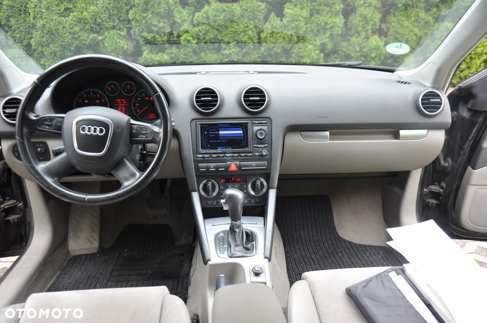 Audi A3 Sportback 1.6 tiptronic S line Sportpaket plus - 7