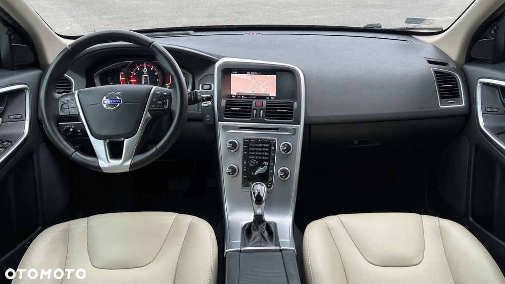 Volvo XC 60 T5 AWD Drive-E Summum - 5