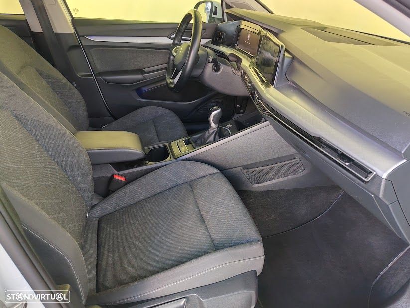 VW Golf 1.0 TSI Life - 10
