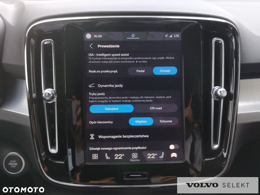 Volvo XC 40 - 28