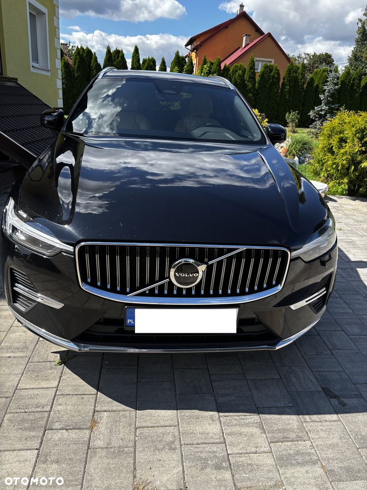 Volvo XC 60 B5 B AWD Plus Bright - 2