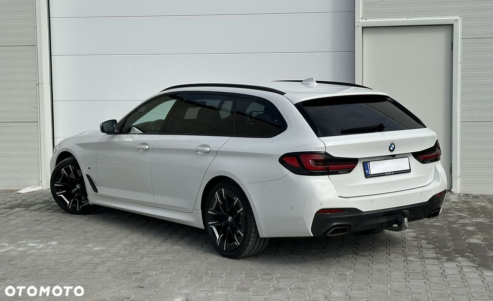 BMW Seria 5 530d xDrive M Sport Edition - 10