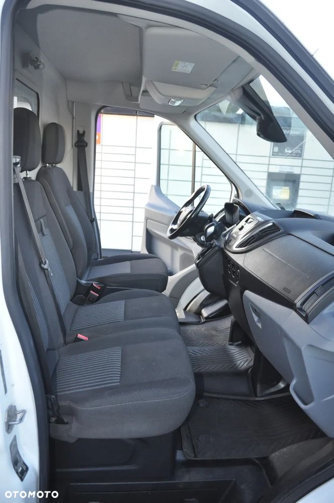Ford Transit - 35