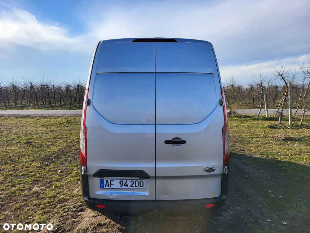 Ford Transit Custom - 8
