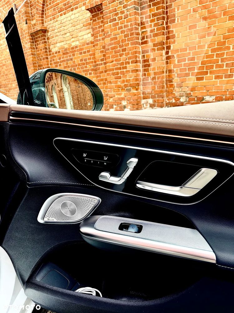 Mercedes-Benz EQE AMG 43 4Matic - 13