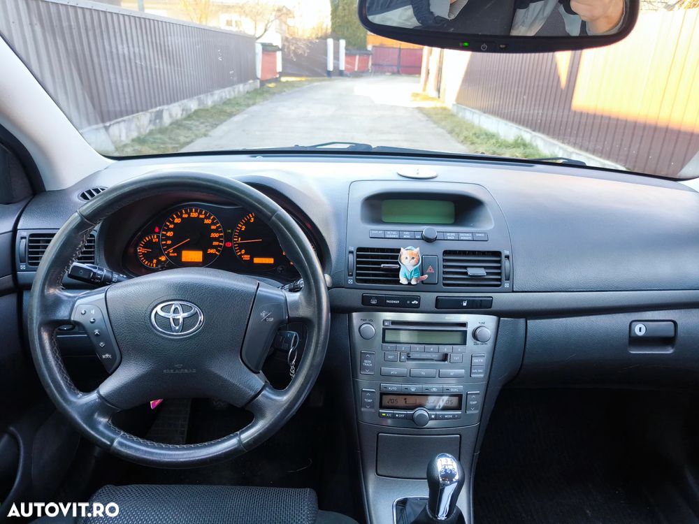 Toyota Avensis 1.8 VVT-i Combi - 5