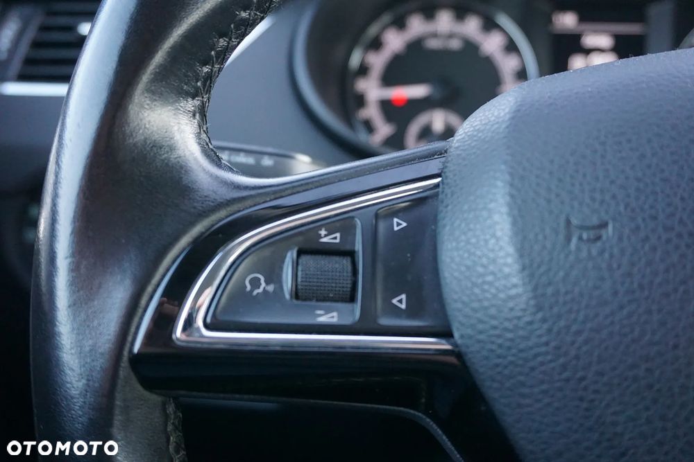 Skoda Octavia 2.0 TDI Ambition EU6 - 24