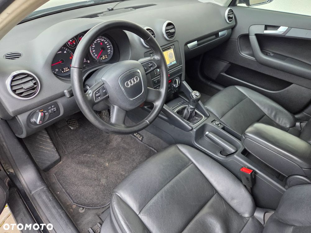 Audi A3 Sportback - 7