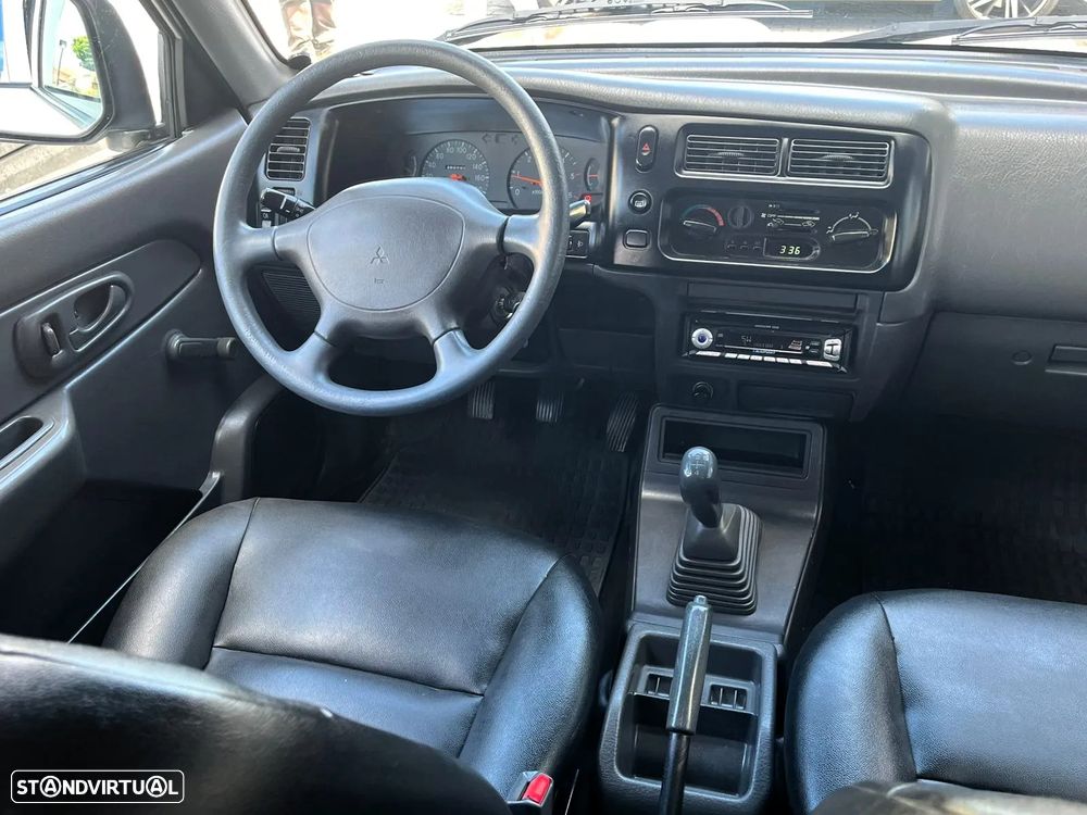 Mitsubishi L200 2.5 TD Cabine Dupla / Caixa Alumínio /  Com Iva - 20