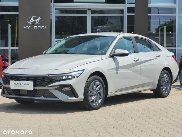Hyundai Elantra 1.6 Smart CVT